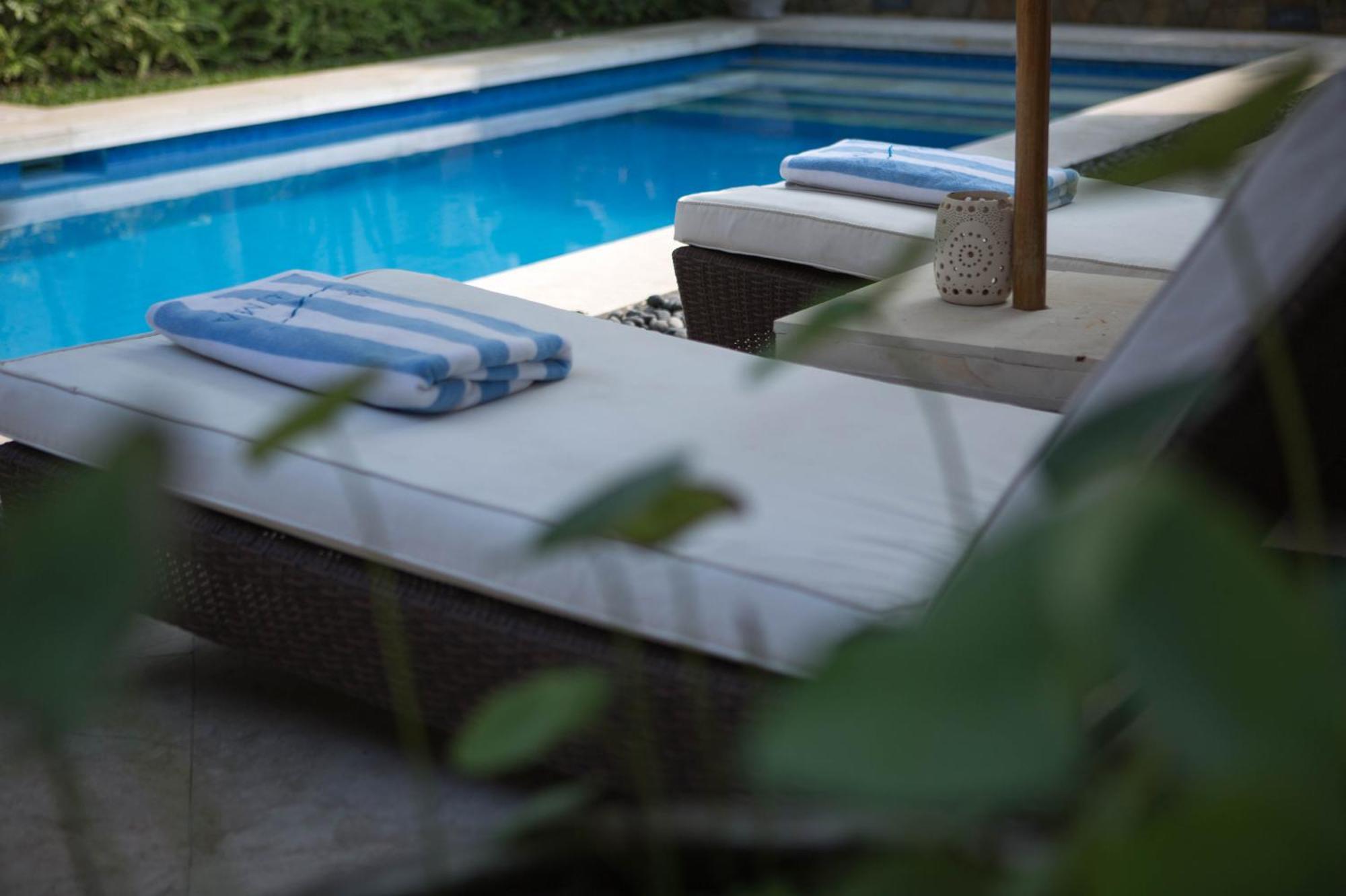 Villa Alu Lima เซมินยัค ภายนอก รูปภาพ